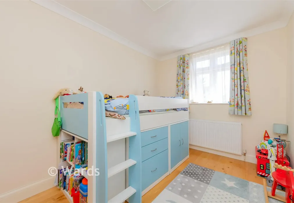Bedroom 3 - Sycamore Avenue, Sidcup, Kent - Wards of Kent