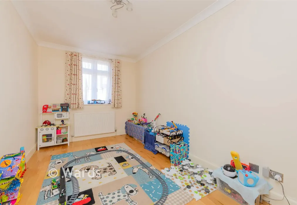 Bedroom 4 - Sycamore Avenue, Sidcup, Kent - Wards of Kent