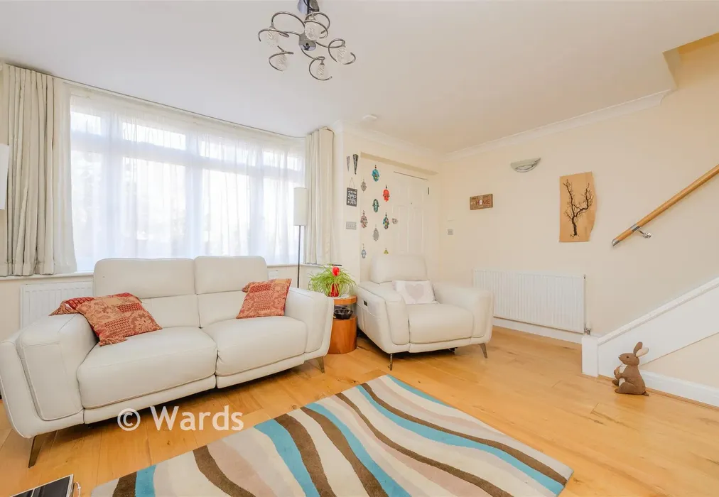 Living Room - Sycamore Avenue, Sidcup, Kent - Wards of Kent