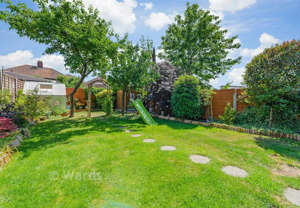Rear Garden - Sycamore Avenue, Sidcup, Kent - Wards of Kent