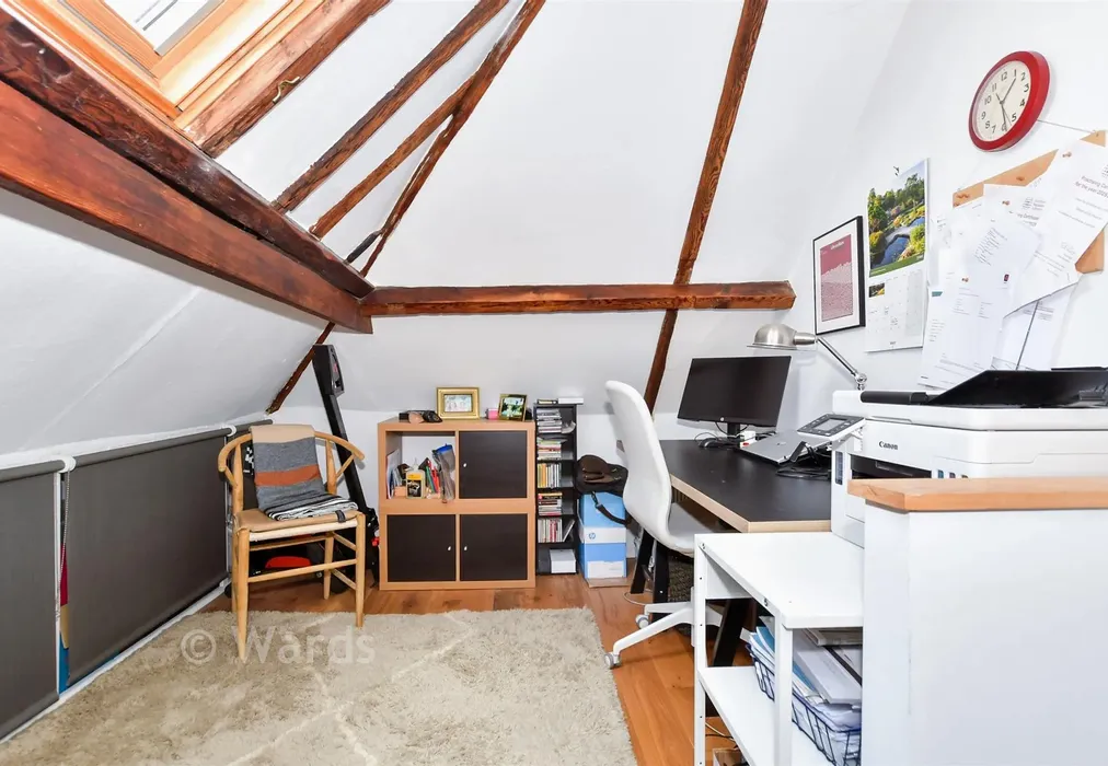 Bedroom 4 - Warmlake Road, Sutton Valence, Maidstone, Kent - Wards of Kent