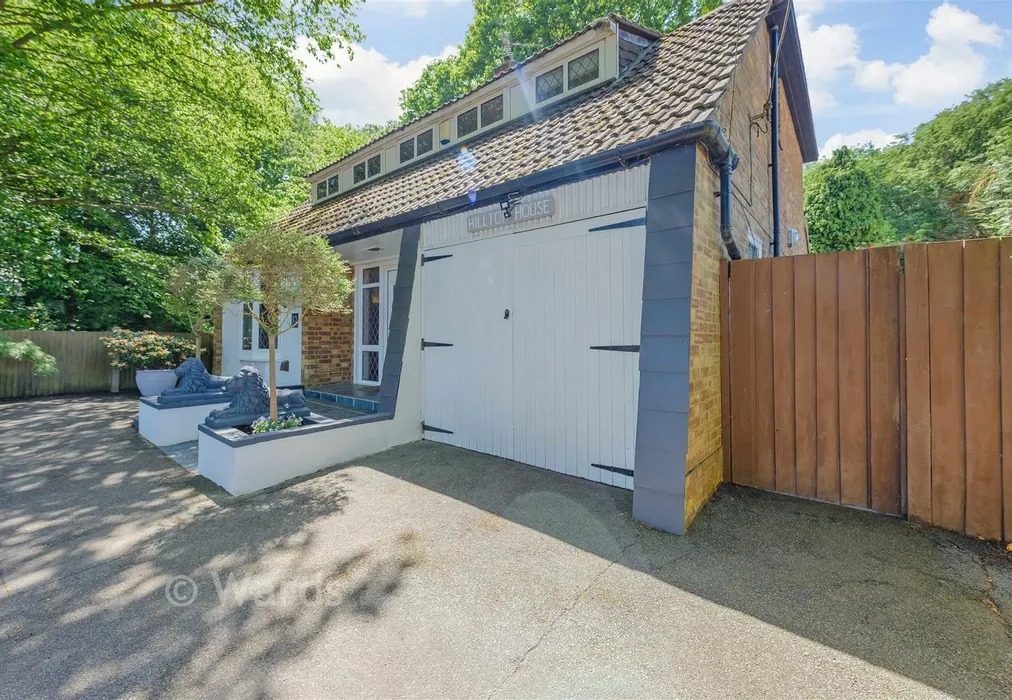Garage - Dargets Road, Walderslade, Chatham, Kent - Wards of Kent