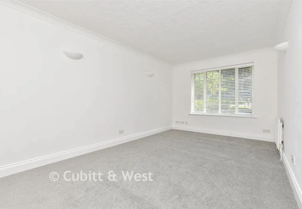 Lounge - Devonshire Road, Sutton, Surrey - Wards of Kent