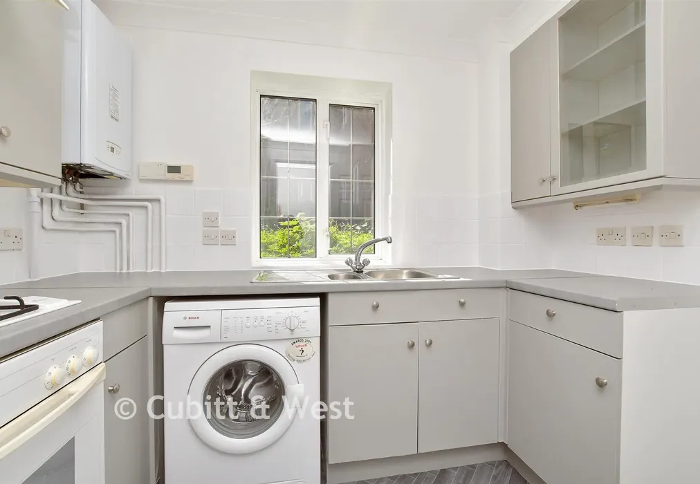 Kitchen - Devonshire Road, Sutton, Surrey - Wards of Kent