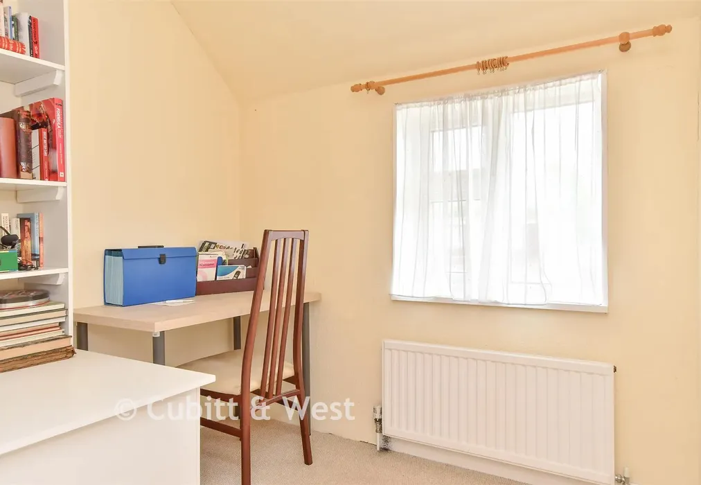 Bedroom 3 - Fitzalan Road, Arundel, West Sussex - Wards of Kent