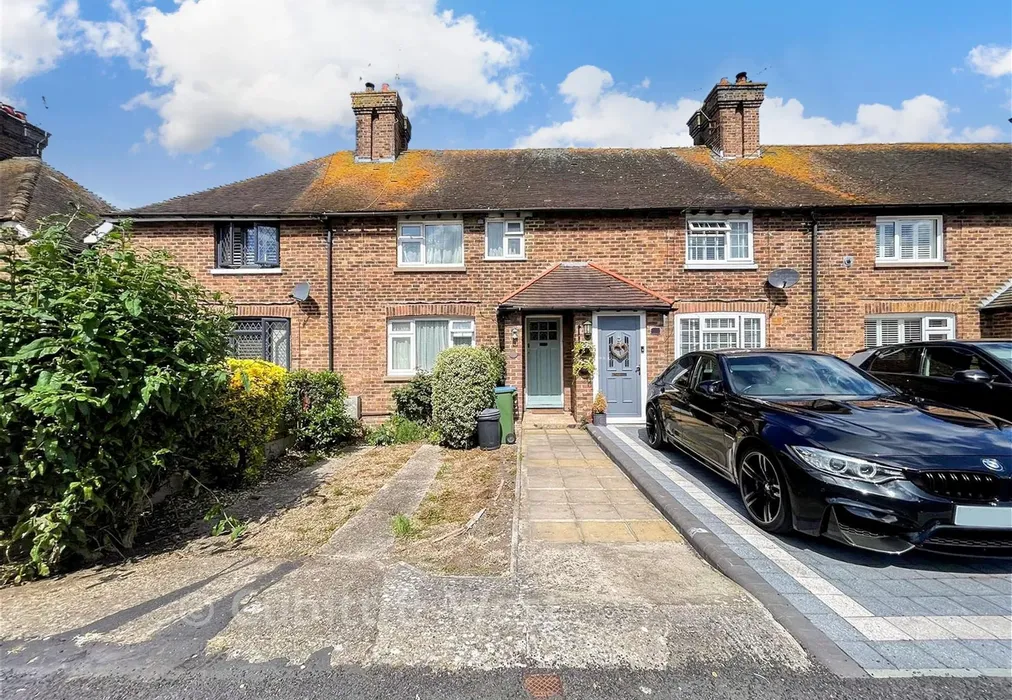 External (Web) - Fitzalan Road, Arundel, West Sussex - Wards of Kent