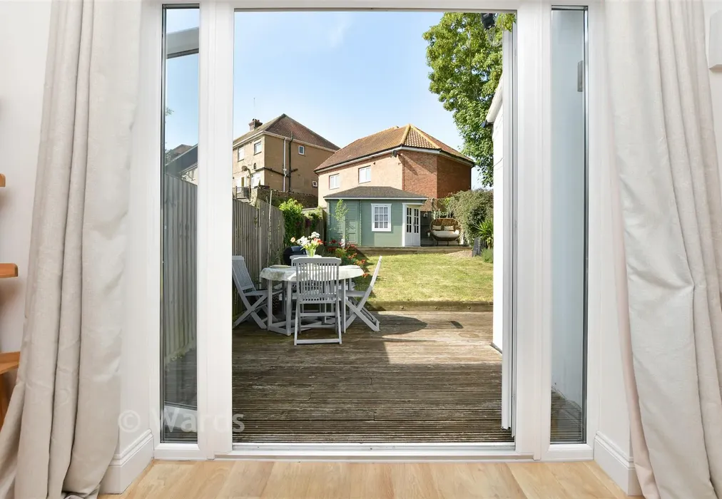 Internal Lifestyle Photograph - Bradstow Way, Broadstairs, Kent - Wards of Kent