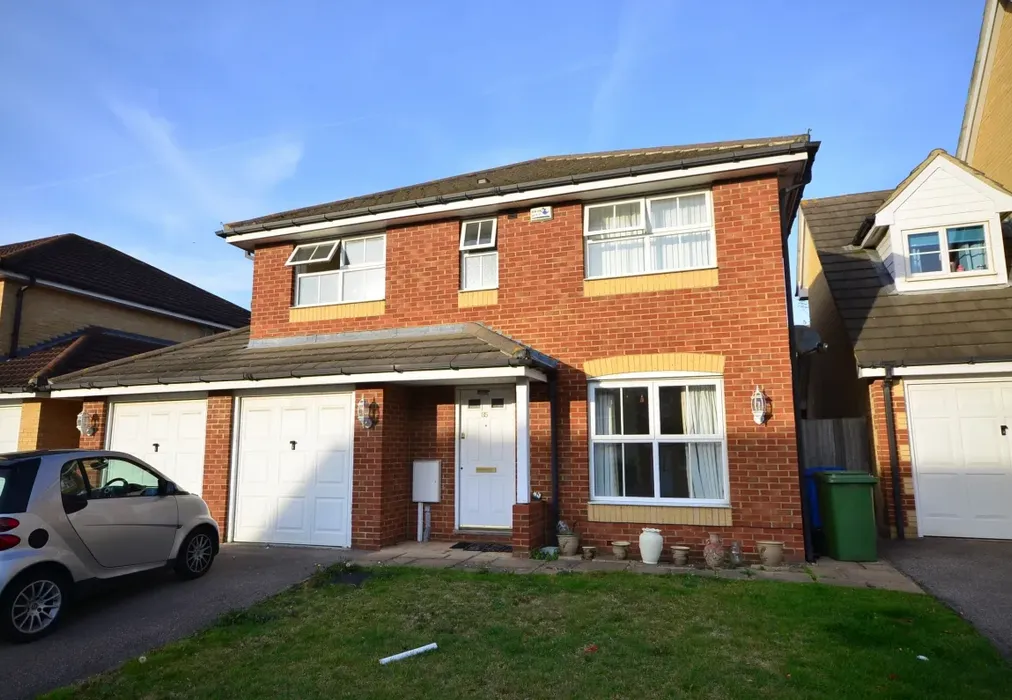 Front - Recreation Way Kemsley ME10 - Wards of Kent