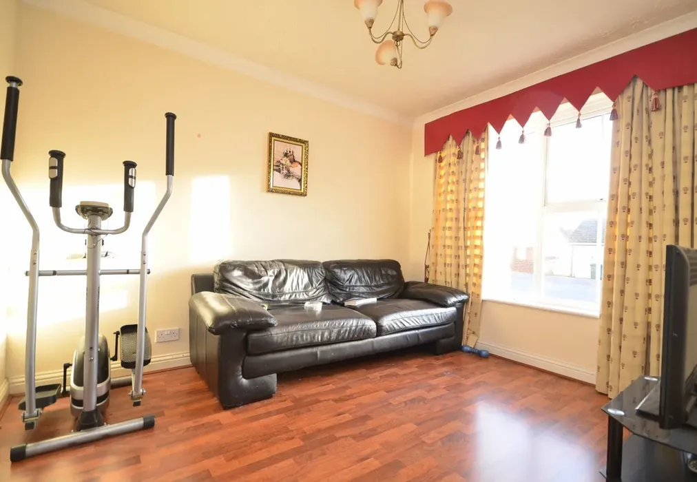 reception 2 - Recreation Way Kemsley ME10 - Wards of Kent