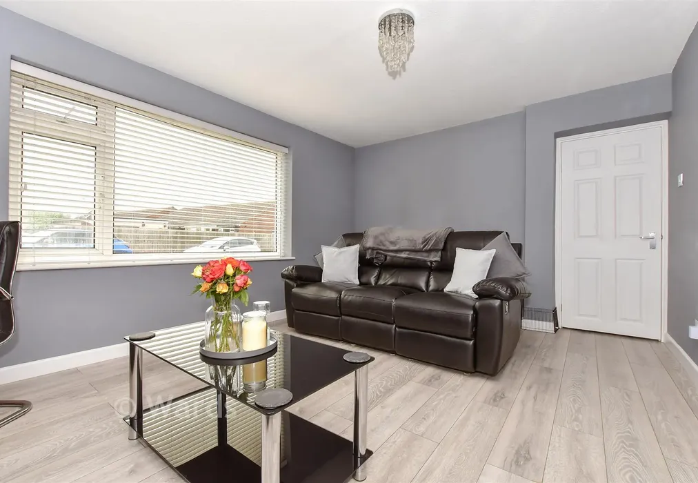 Lounge - Mentmore Road, Ramsgate, Kent - Wards of Kent
