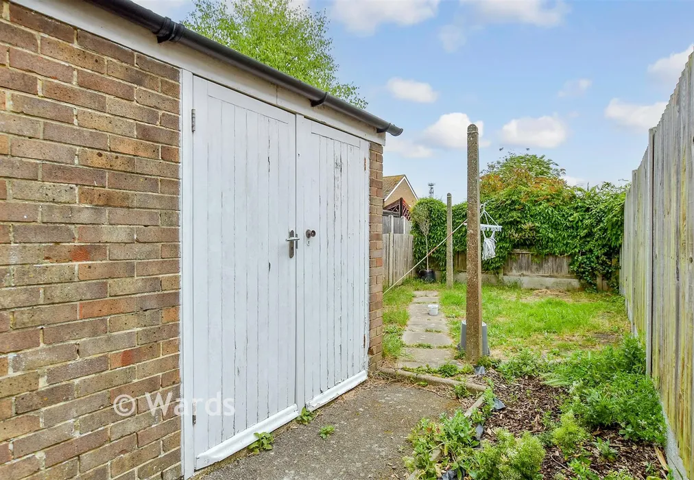 Workshop/Outbuildings - Mentmore Road, Ramsgate, Kent - Wards of Kent