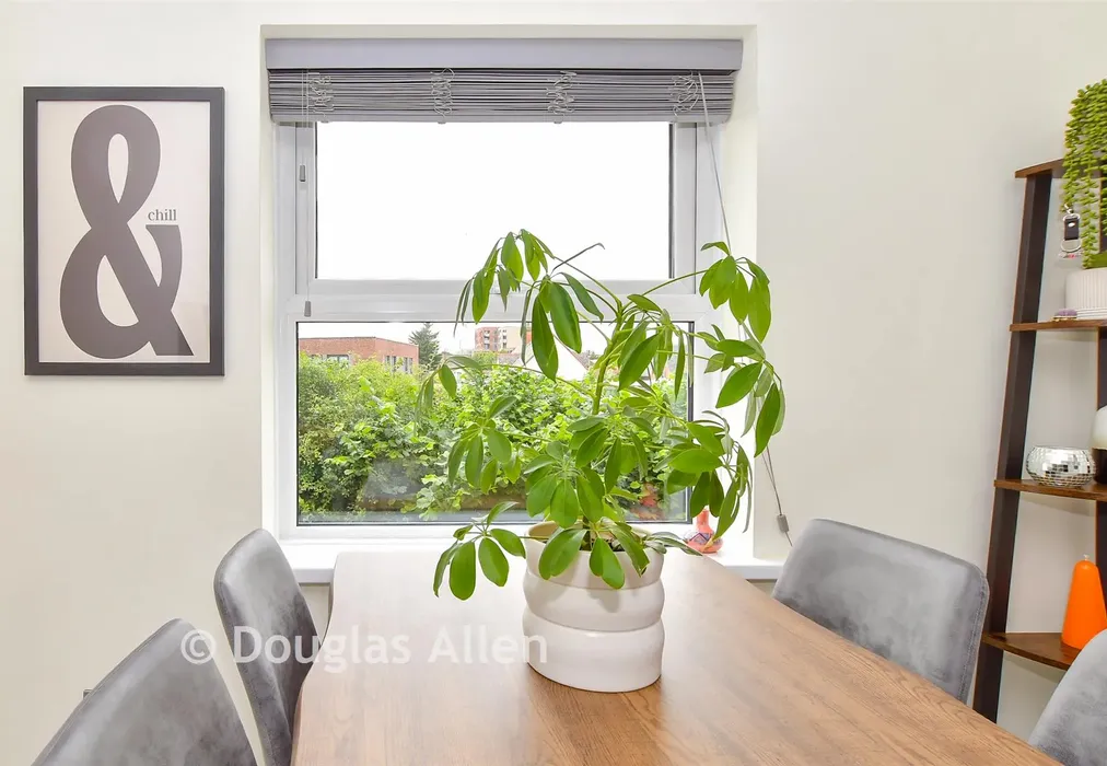 Internal Lifestyle Photograph - Burns Avenue, Chadwell Heath, Essex - Wards of Kent