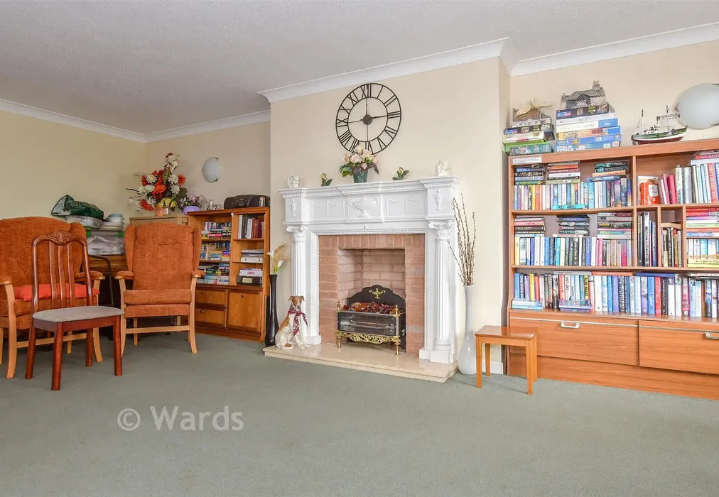 Internal Lifestyle Photograph - Wellington Crescent, Ramsgate, Kent - Wards of Kent