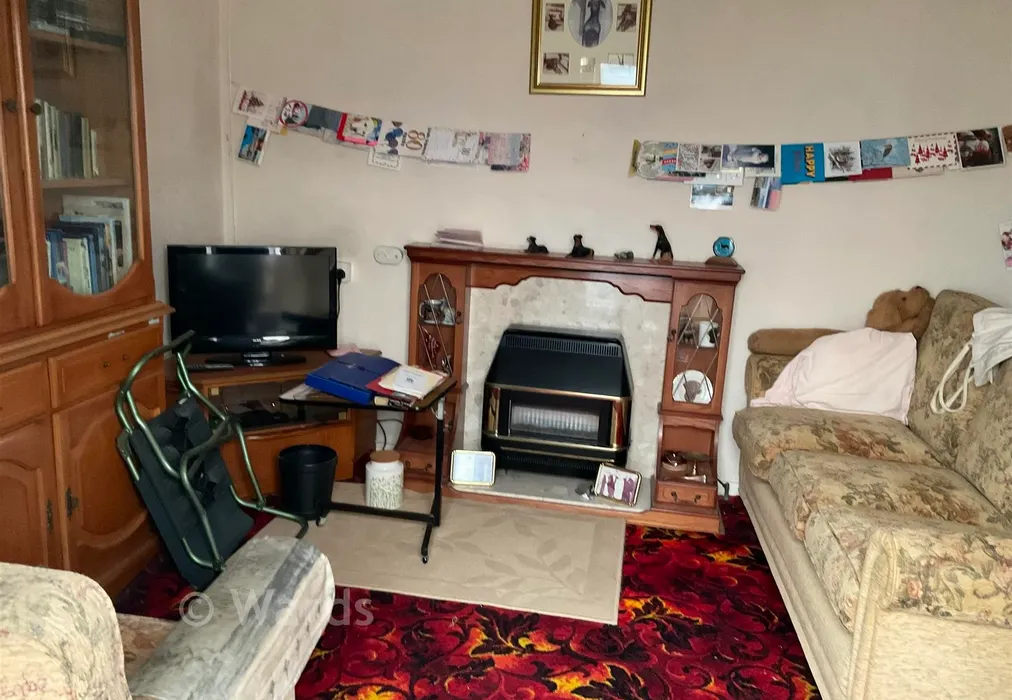 Lounge - Highfield Gardens, Margate, Kent - Wards of Kent
