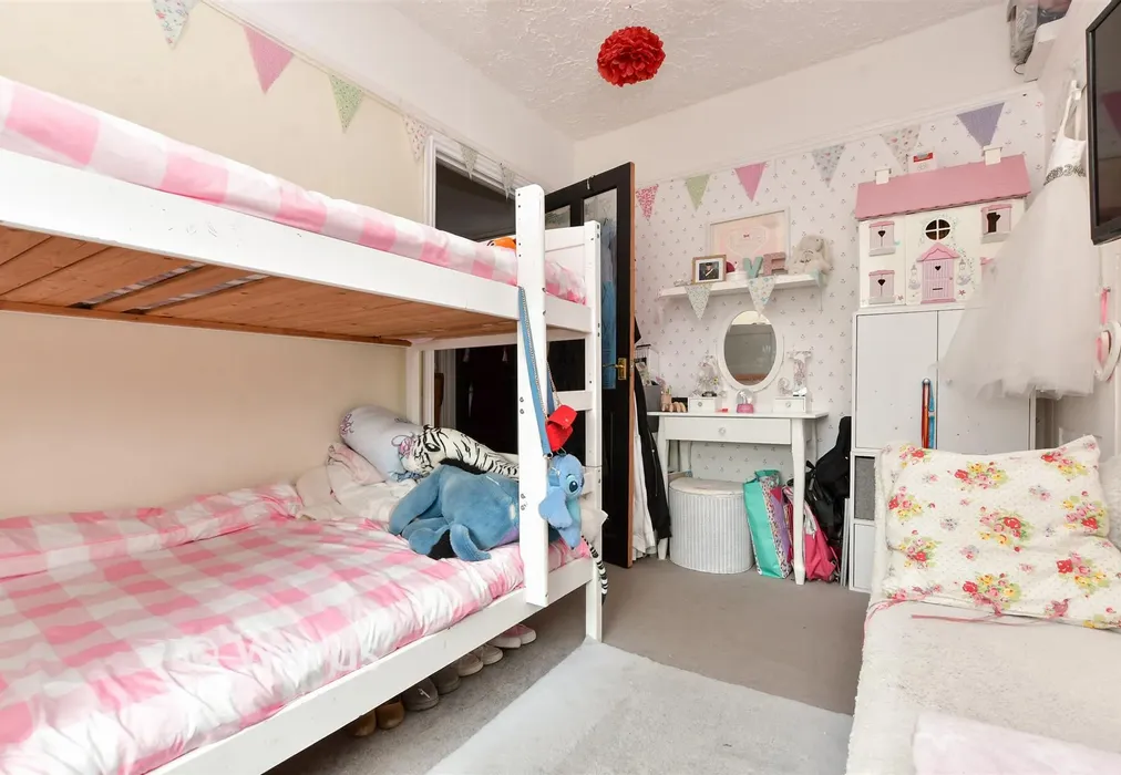 Bedroom 2 - Clifton Road, Margate, Kent - Wards of Kent