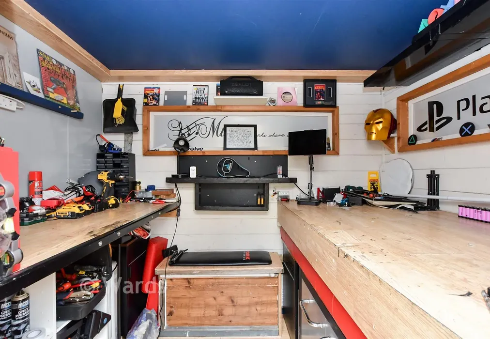 Workshop - Clifton Road, Margate, Kent - Wards of Kent