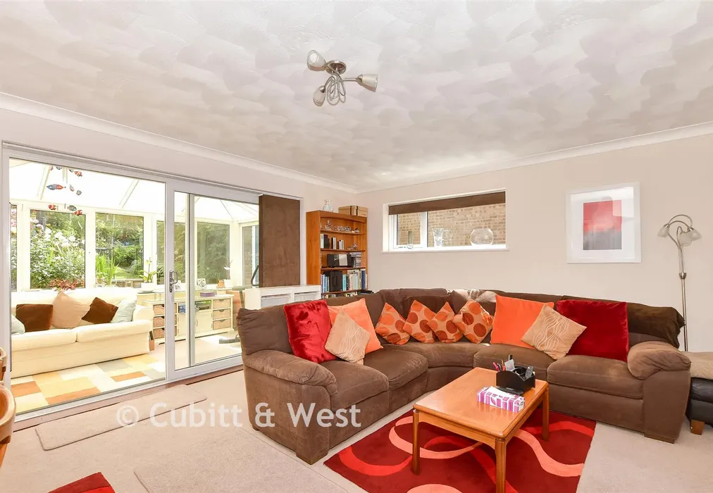 Lounge - Batemans Road, Woodingdean, Brighton, East Sussex - Wards of Kent