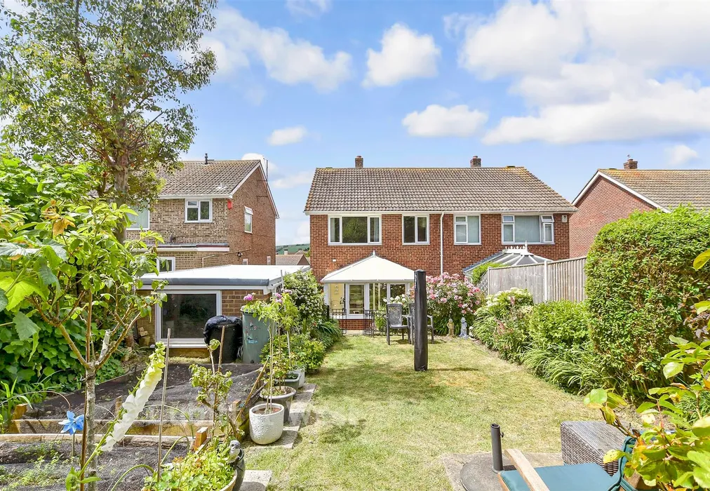 Rear Garden - Batemans Road, Woodingdean, Brighton, East Sussex - Wards of Kent