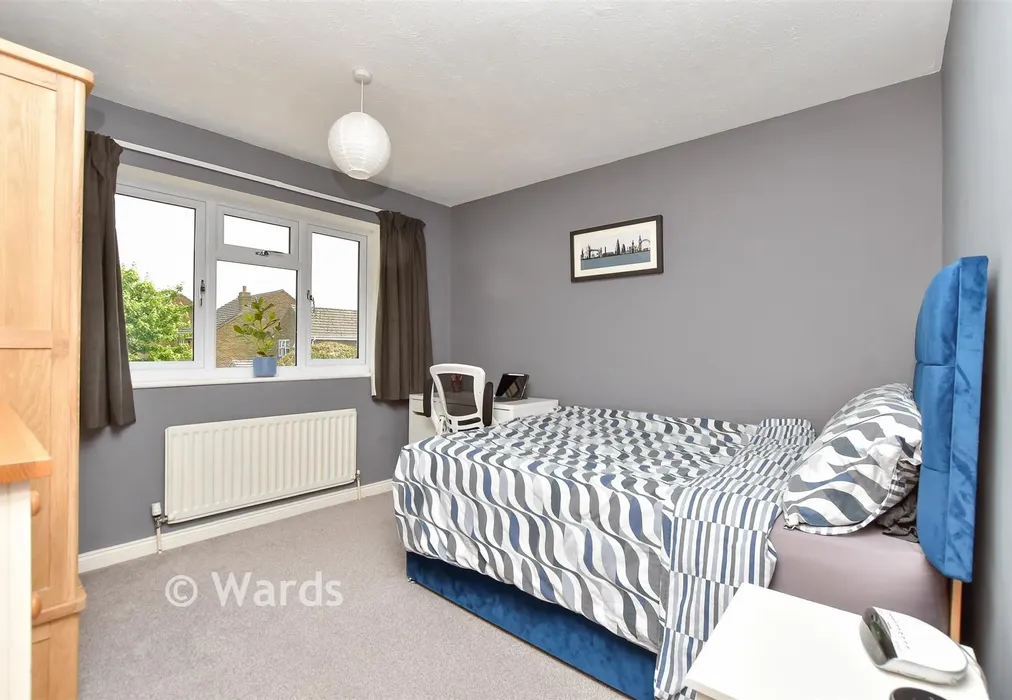 Bedroom 2 - Phoenix Drive, Wateringbury, Maidstone, Kent - Wards of Kent