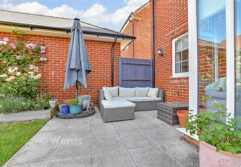 Patio / Decking - Lade Drive, Staplehurst, Kent - Wards of Kent
