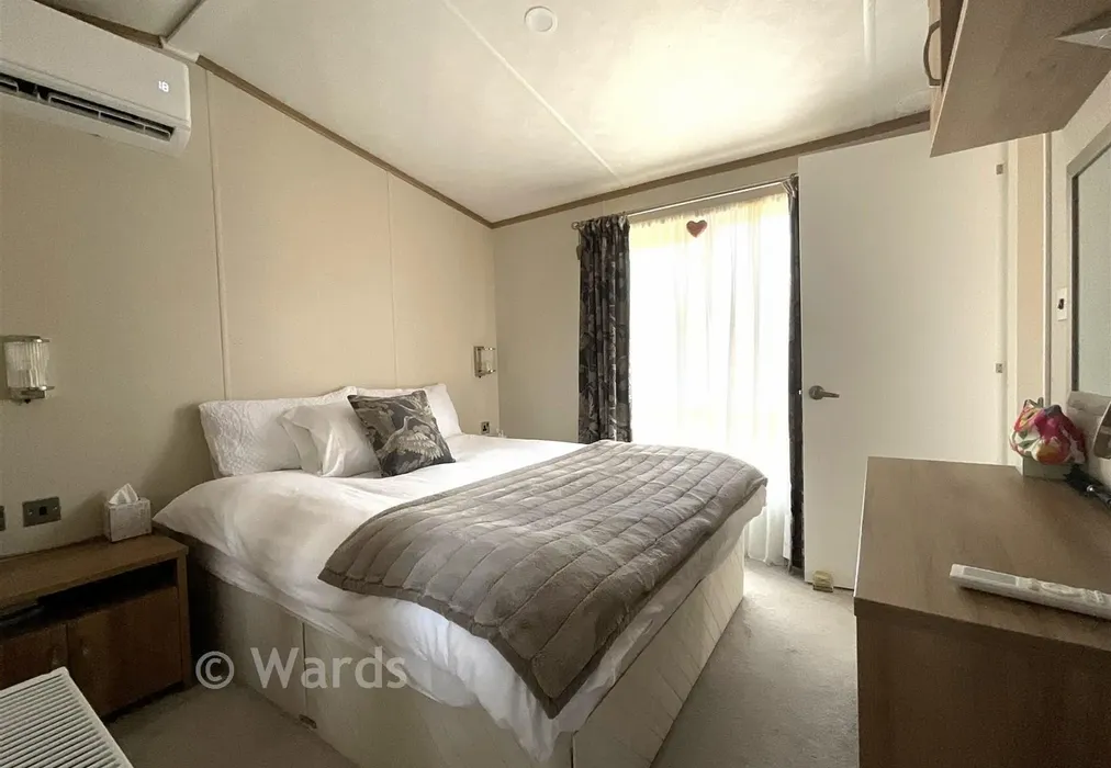 Bedroom - Plaxdale Green Road, Stansted, Kent - Wards of Kent
