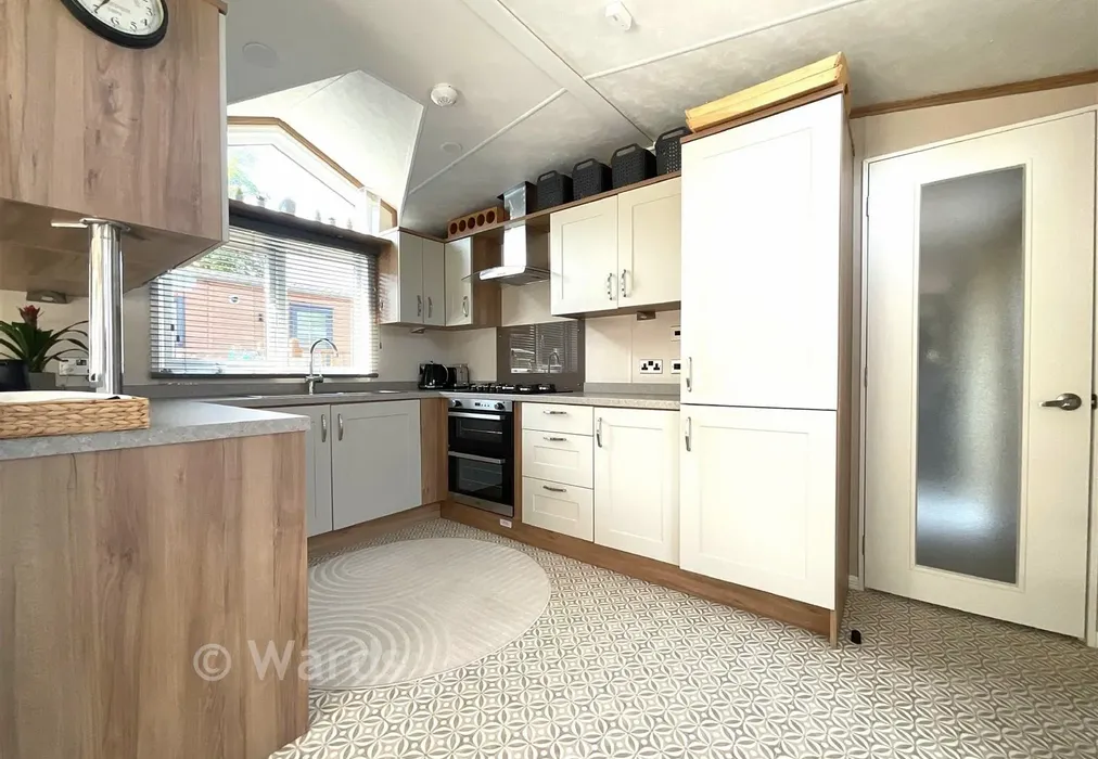 Kitchen - Plaxdale Green Road, Stansted, Kent - Wards of Kent