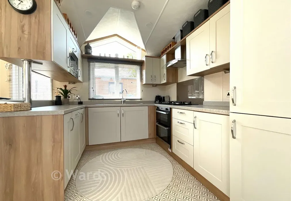 Kitchen - Plaxdale Green Road, Stansted, Kent - Wards of Kent