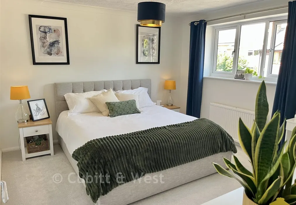Bedroom 1 - Brookside, Ashington, Pulborough, West Sussex - Wards of Kent