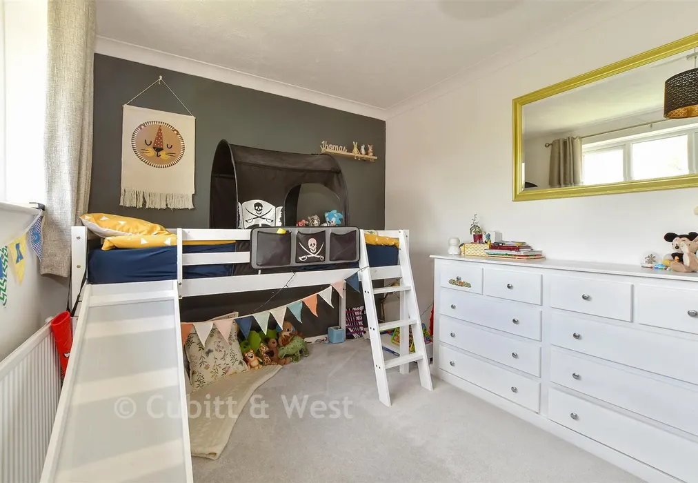 Bedroom 3 - Brookside, Ashington, Pulborough, West Sussex - Wards of Kent