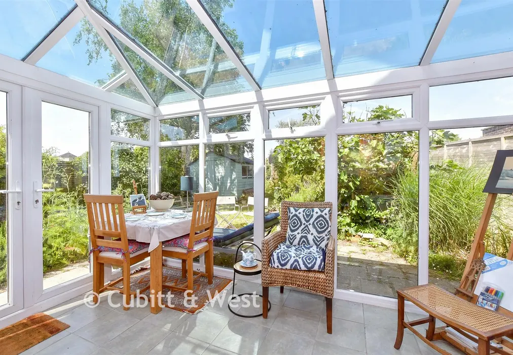 Conservatory - Daltons Place, Arundel, West Sussex - Wards of Kent