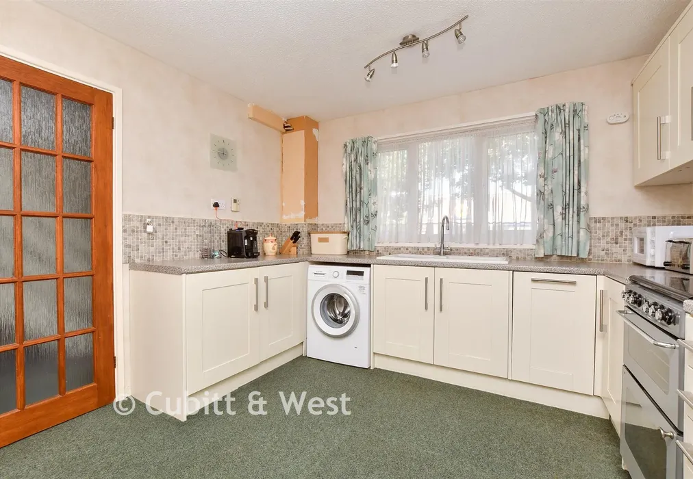 Kitchen / Diner - Lewis Road, Sutton, Surrey - Wards of Kent