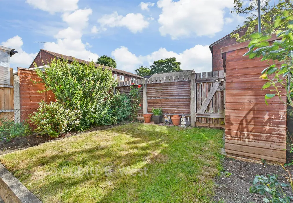 Rear Garden - Lewis Road, Sutton, Surrey - Wards of Kent