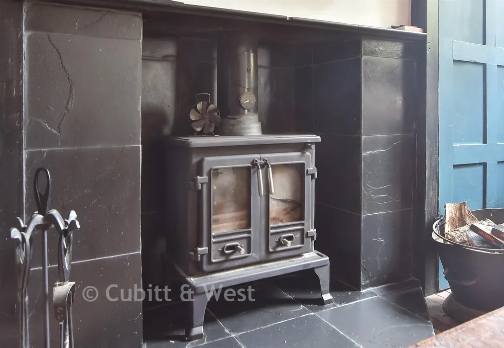 Internal Lifestyle Photograph - Edenbridge Road, Hartfield, East Sussex - Wards of Kent