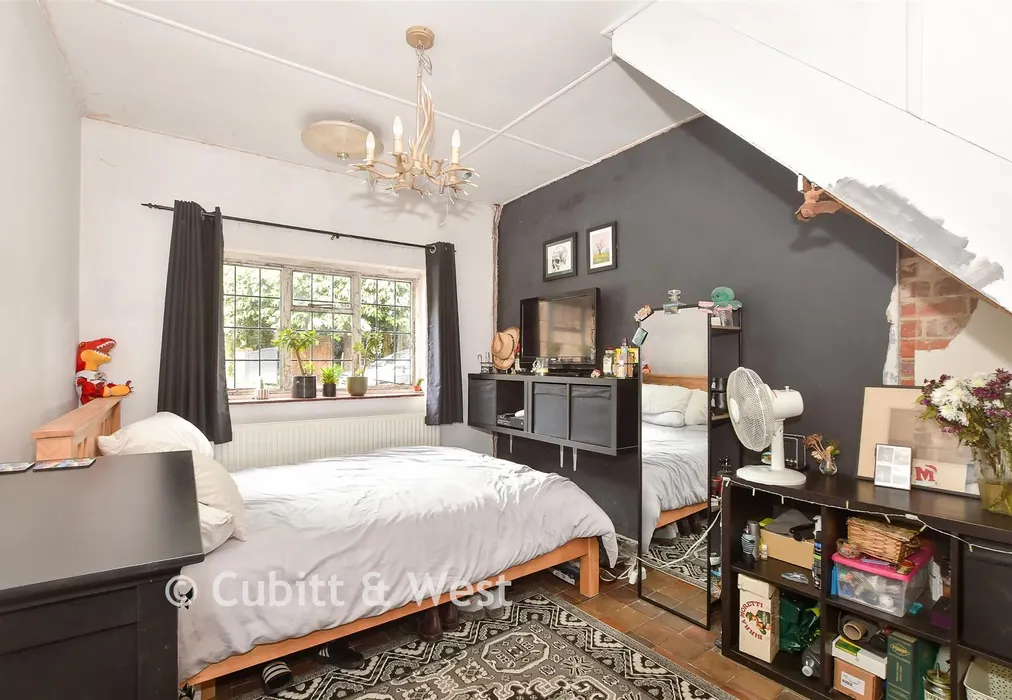 Bedroom 4 - Edenbridge Road, Hartfield, East Sussex - Wards of Kent