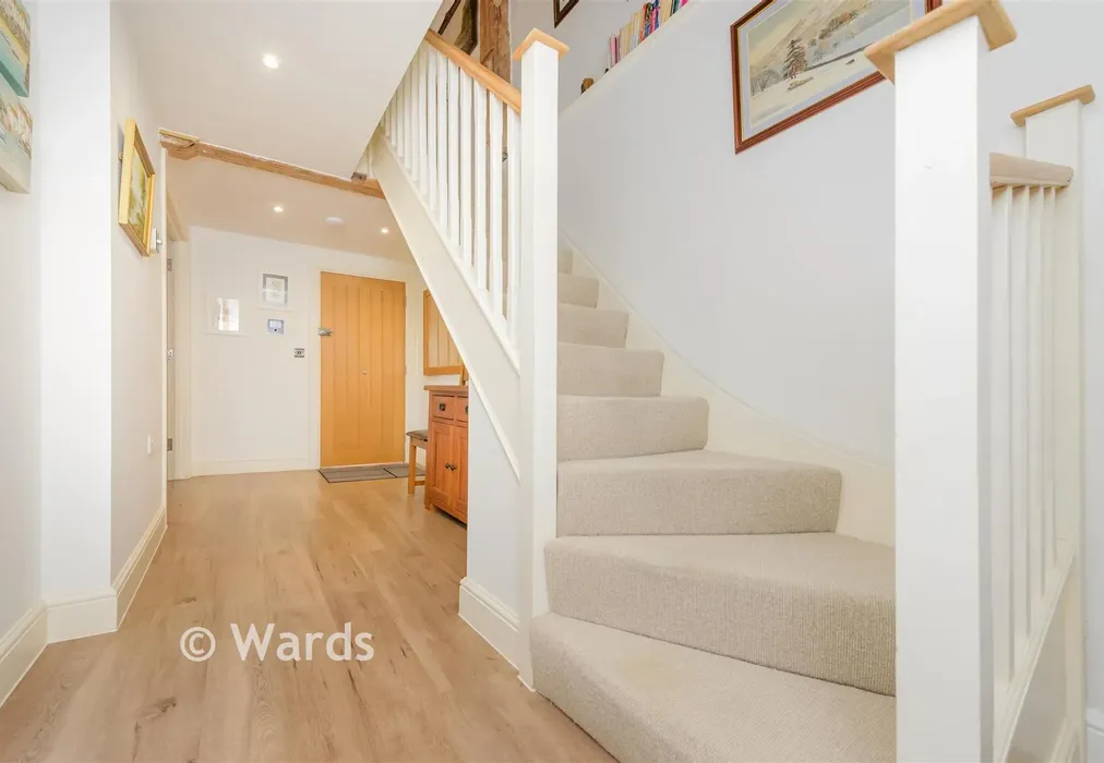 Entrance Hall - High Street, Farningham, Dartford, Kent - Wards of Kent