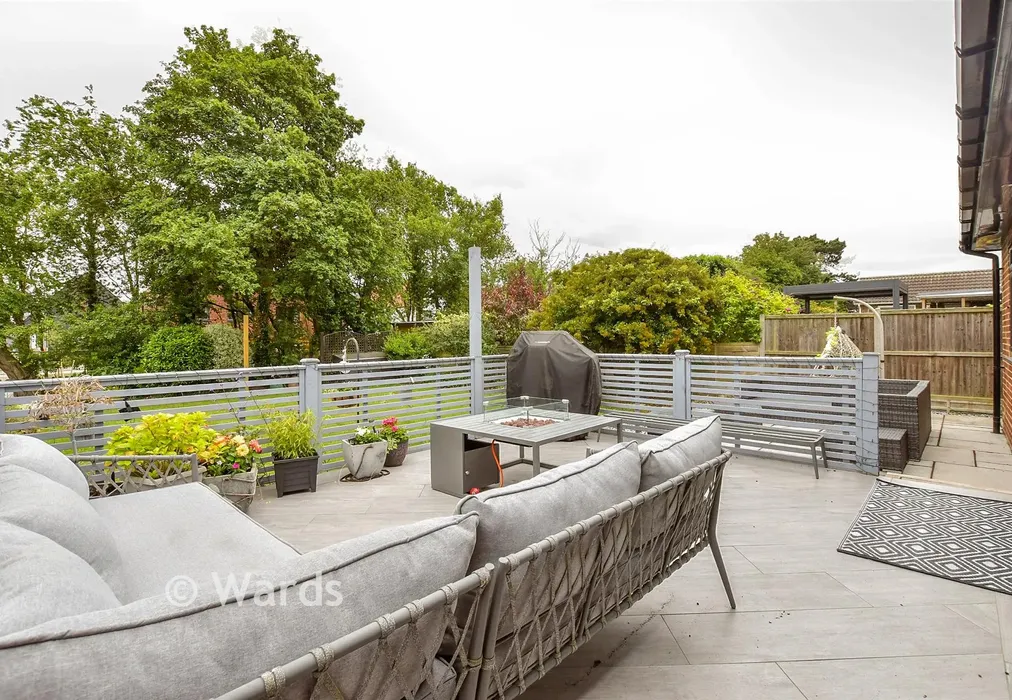 Patio / Decking - Richmond Road, Whitstable, Kent - Wards of Kent