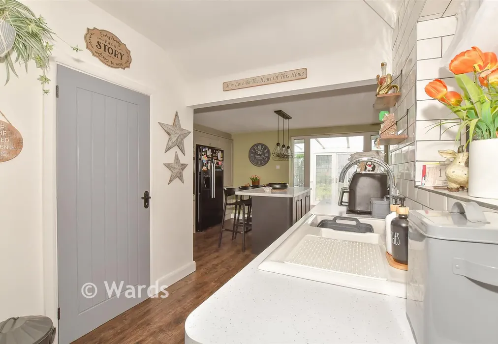 Kitchen/Breakfast Room - Willow Tree Close, Herne Bay, Kent - Wards of Kent