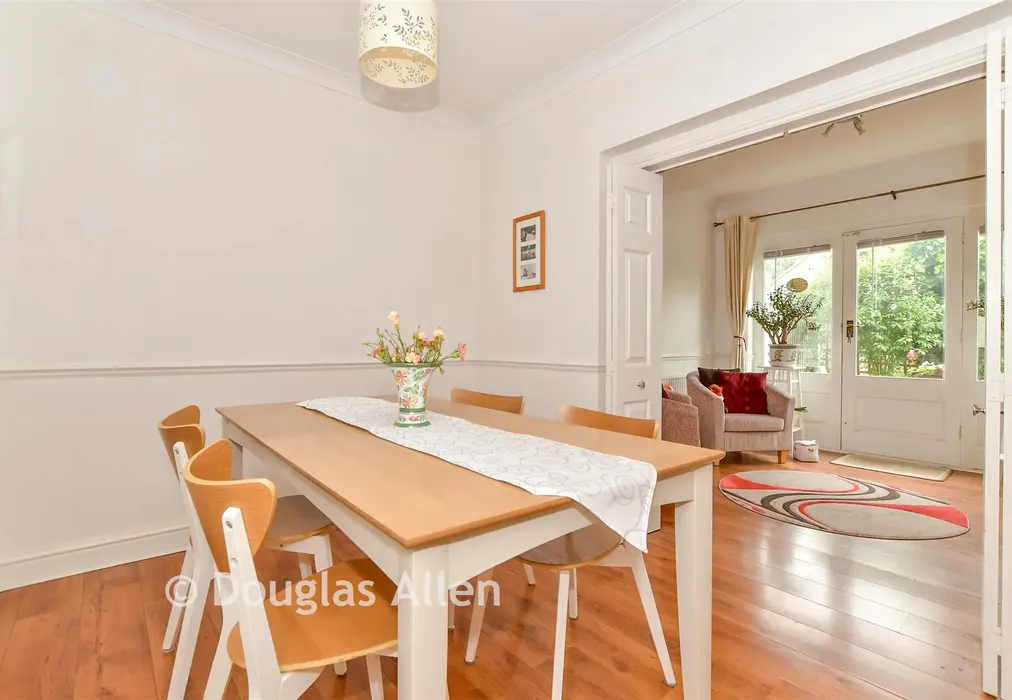 Kitchen/Diner - Globe Road, Hornchurch, Essex - Wards of Kent