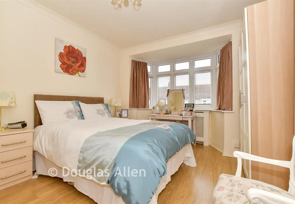 Bedroom 1 - Globe Road, Hornchurch, Essex - Wards of Kent