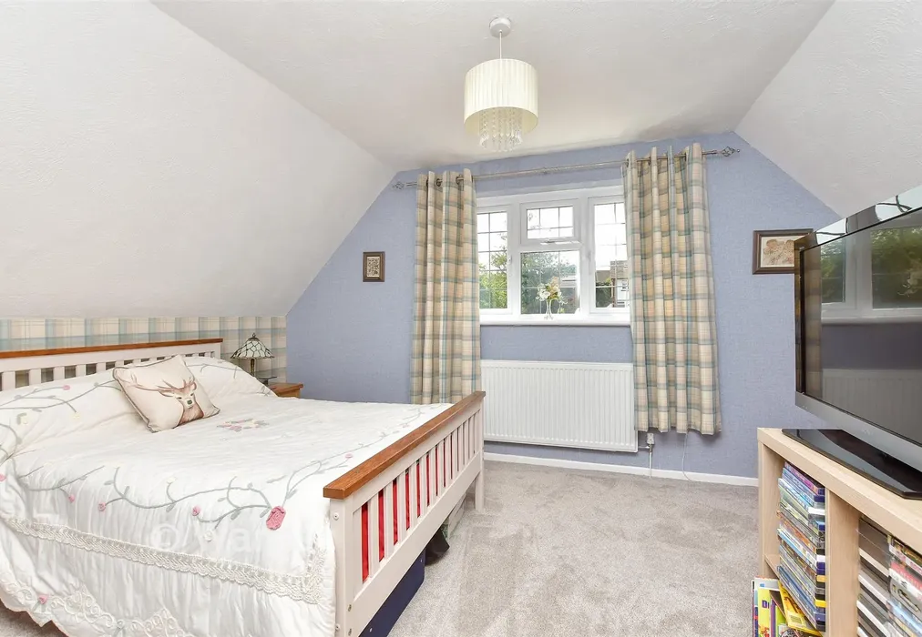 Bedroom 2 - Sutton Road, Maidstone, Kent - Wards of Kent