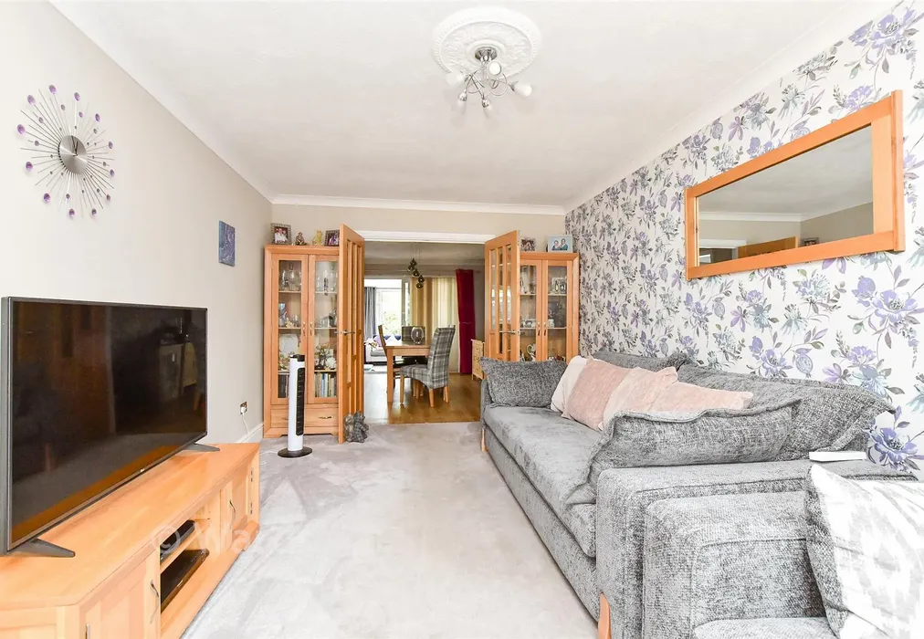 Lounge - Sutton Road, Maidstone, Kent - Wards of Kent