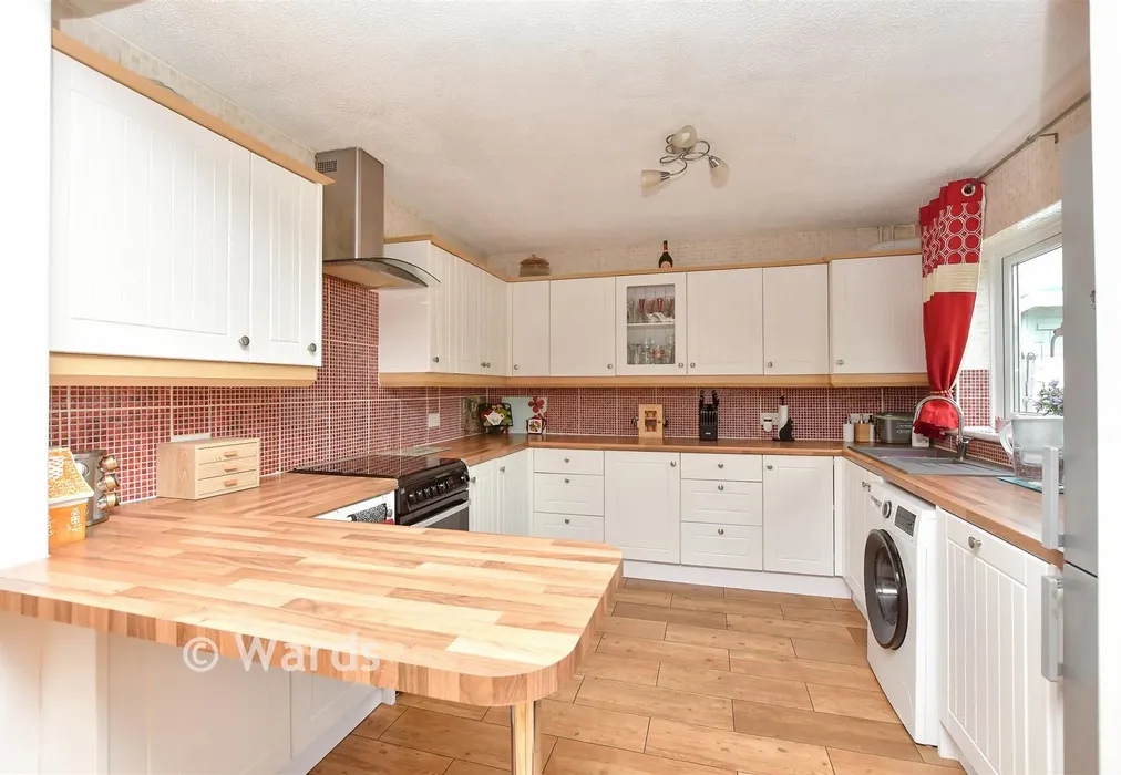 Kitchen - Sutton Road, Maidstone, Kent - Wards of Kent
