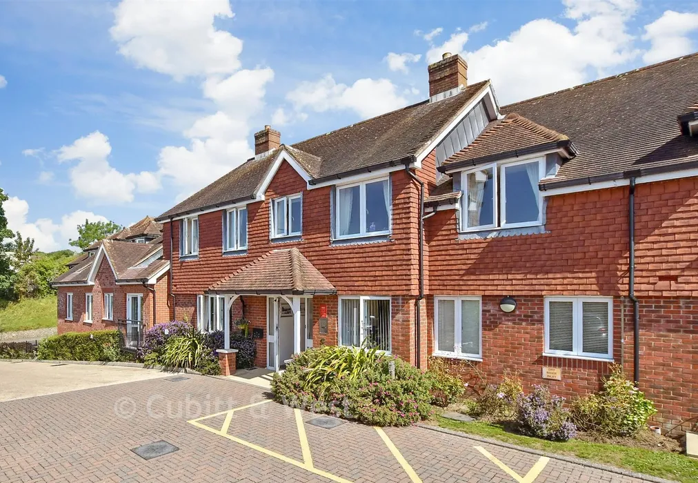 External (Web) - Station Road, Petworth, West Sussex - Wards of Kent