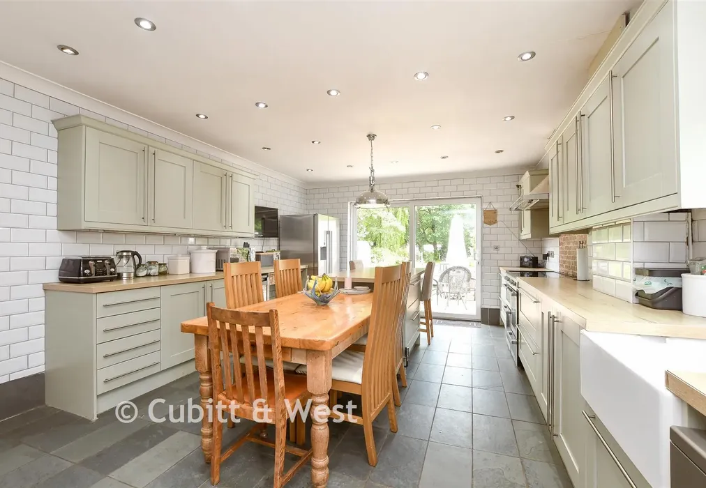 Kitchen/Diner - Smallfield Road, Horley, Surrey - Wards of Kent