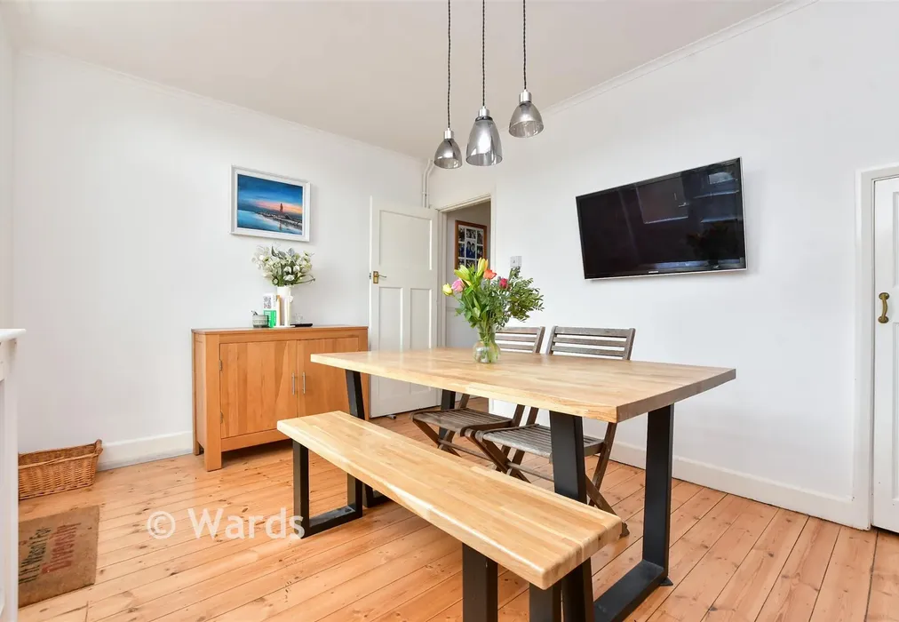 Kitchen/Diner - Victoria Road, Broadstairs, Kent - Wards of Kent