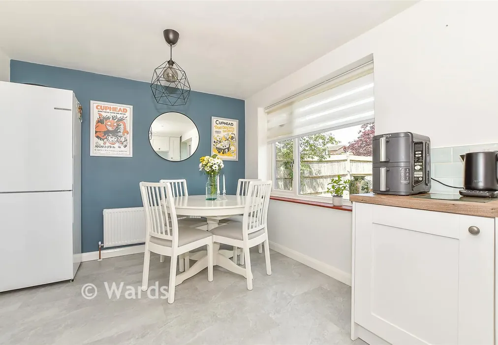Kitchen - Bathurst Road, Staplehurst, Kent, Kent - Wards of Kent
