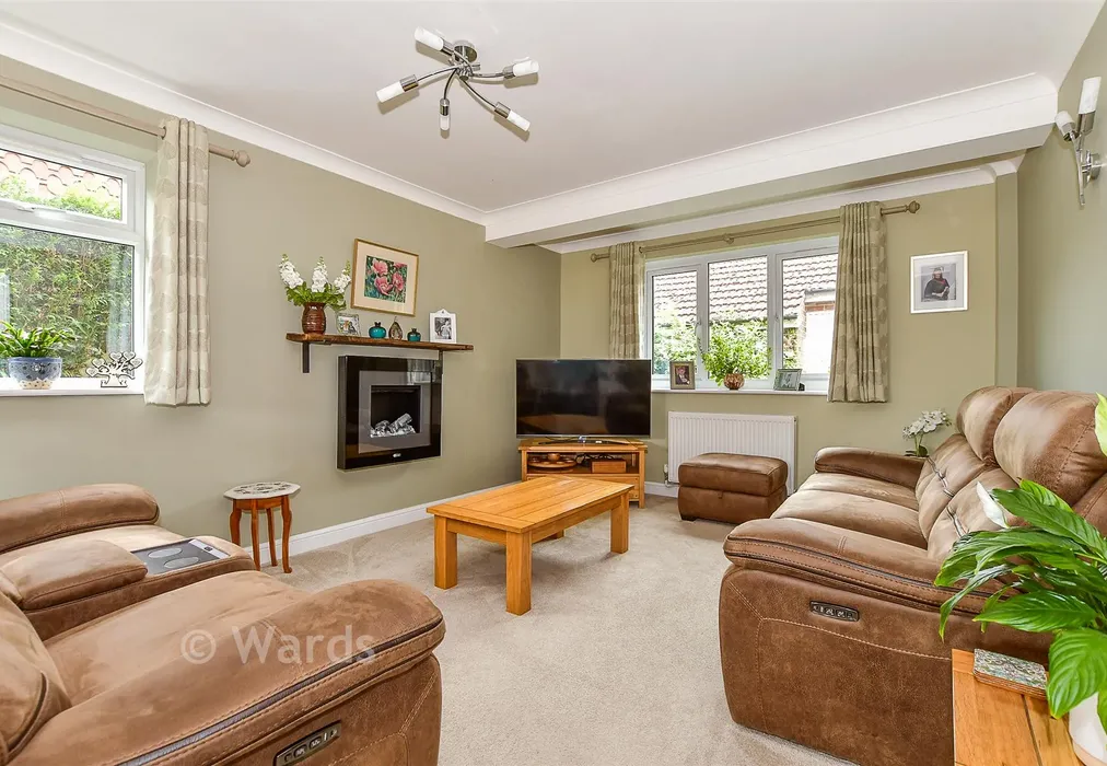 Lounge/ Diner - Hartley Road, Cranbrook, Kent - Wards of Kent