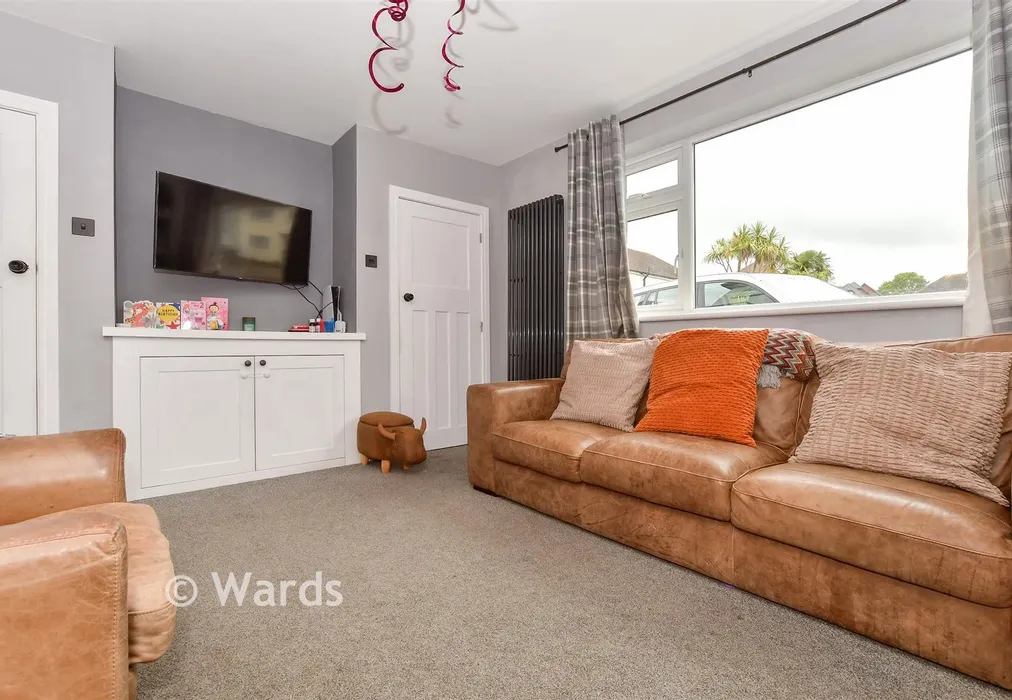 Lounge - Celtic Road, Deal, Kent - Wards of Kent