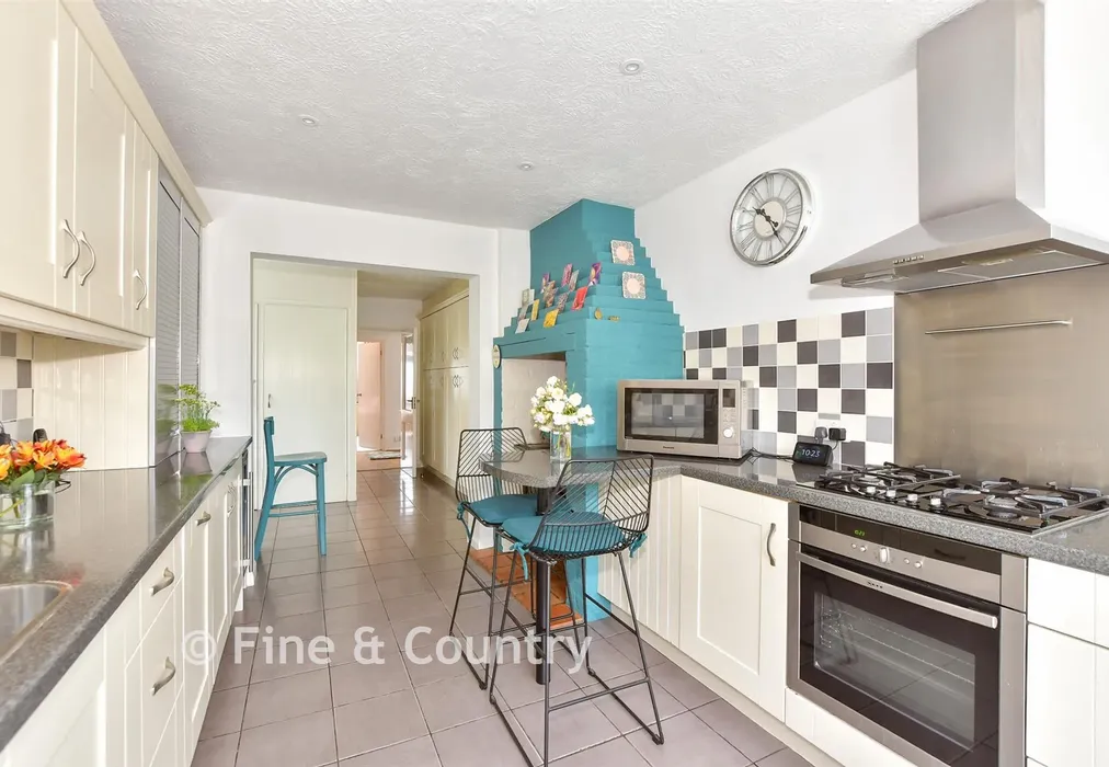 Kitchen - Lighthouse Road, St. Margaret's Bay, Kent - Wards of Kent