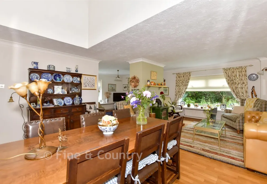 Living Area - Lighthouse Road, St. Margaret's Bay, Kent - Wards of Kent